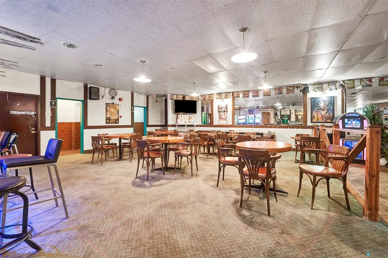 The Clavet Bar on a busy evening